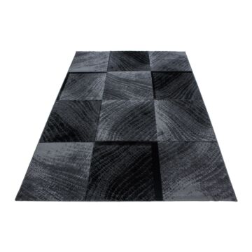 Plus Blok koberec nízky vlas obdĺžnik 200x290cm čierna